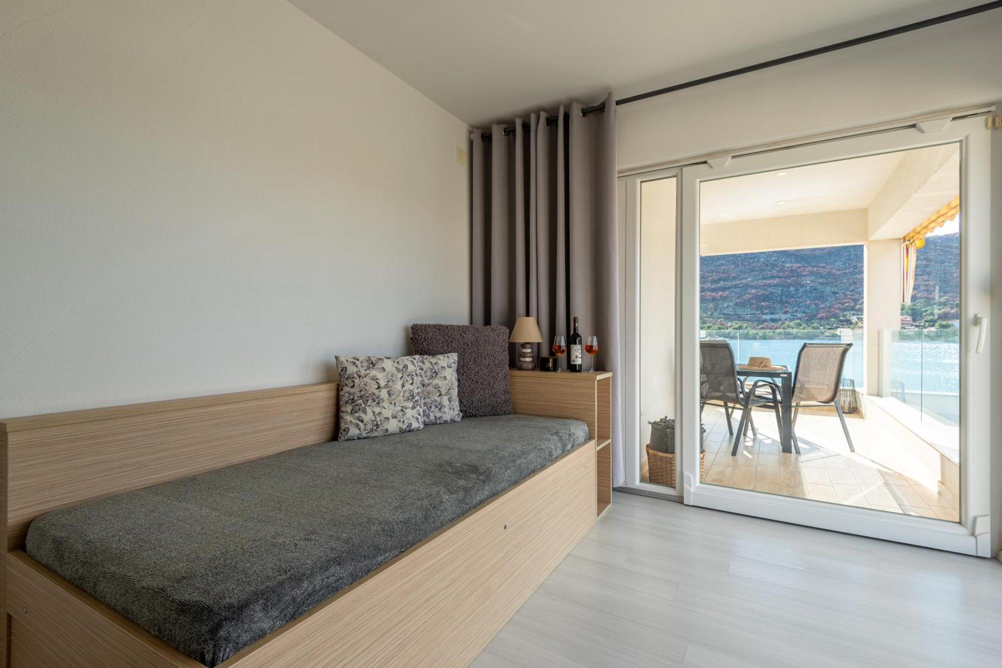 Apartments Holidays Roko Grebaštica Habitación foto