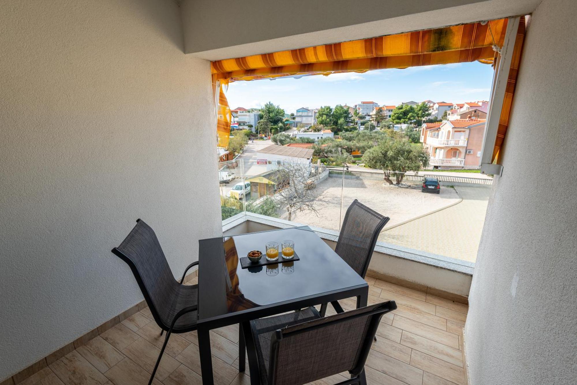 Apartments Holidays Roko Grebaštica Habitación foto