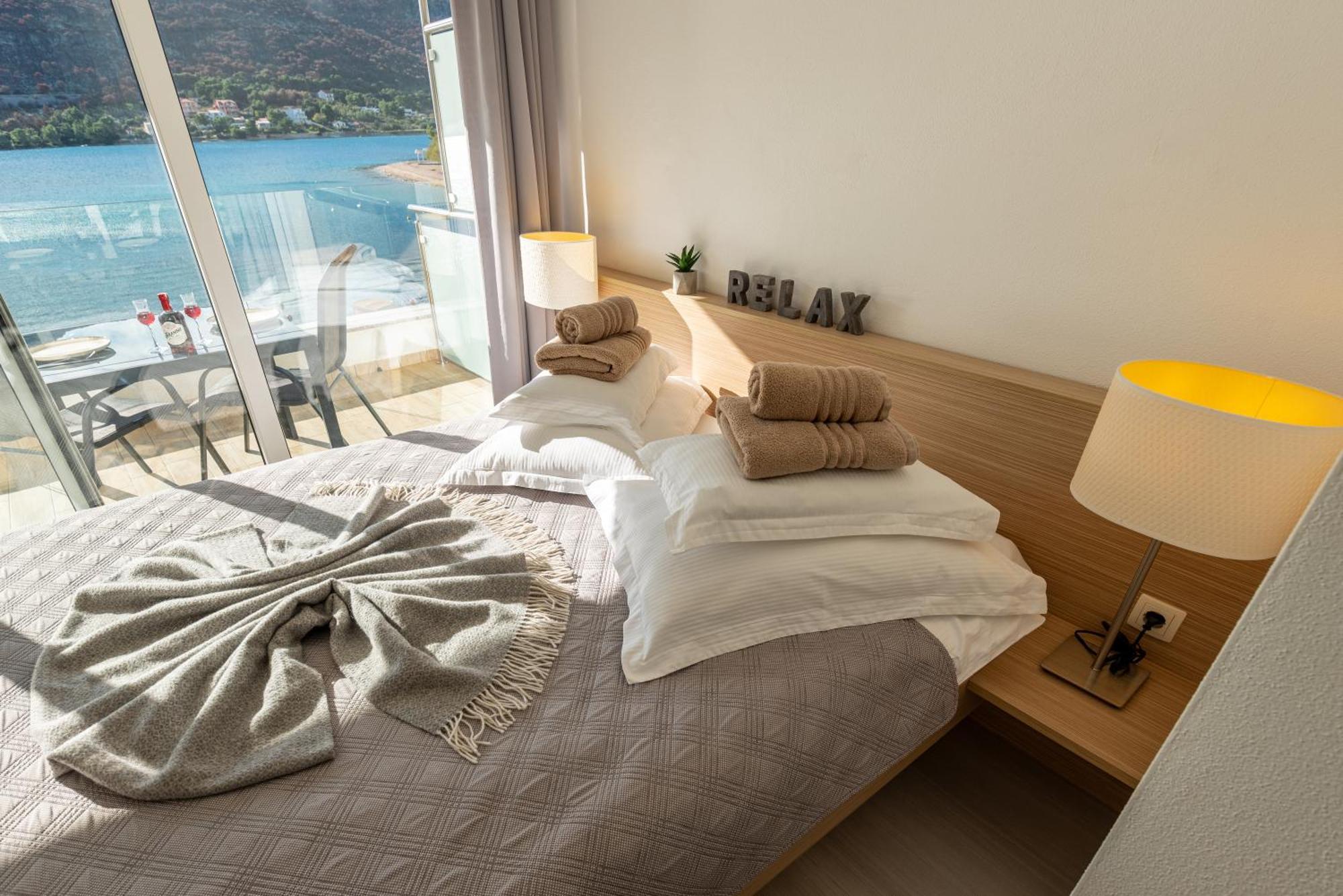 Apartments Holidays Roko Grebaštica Habitación foto