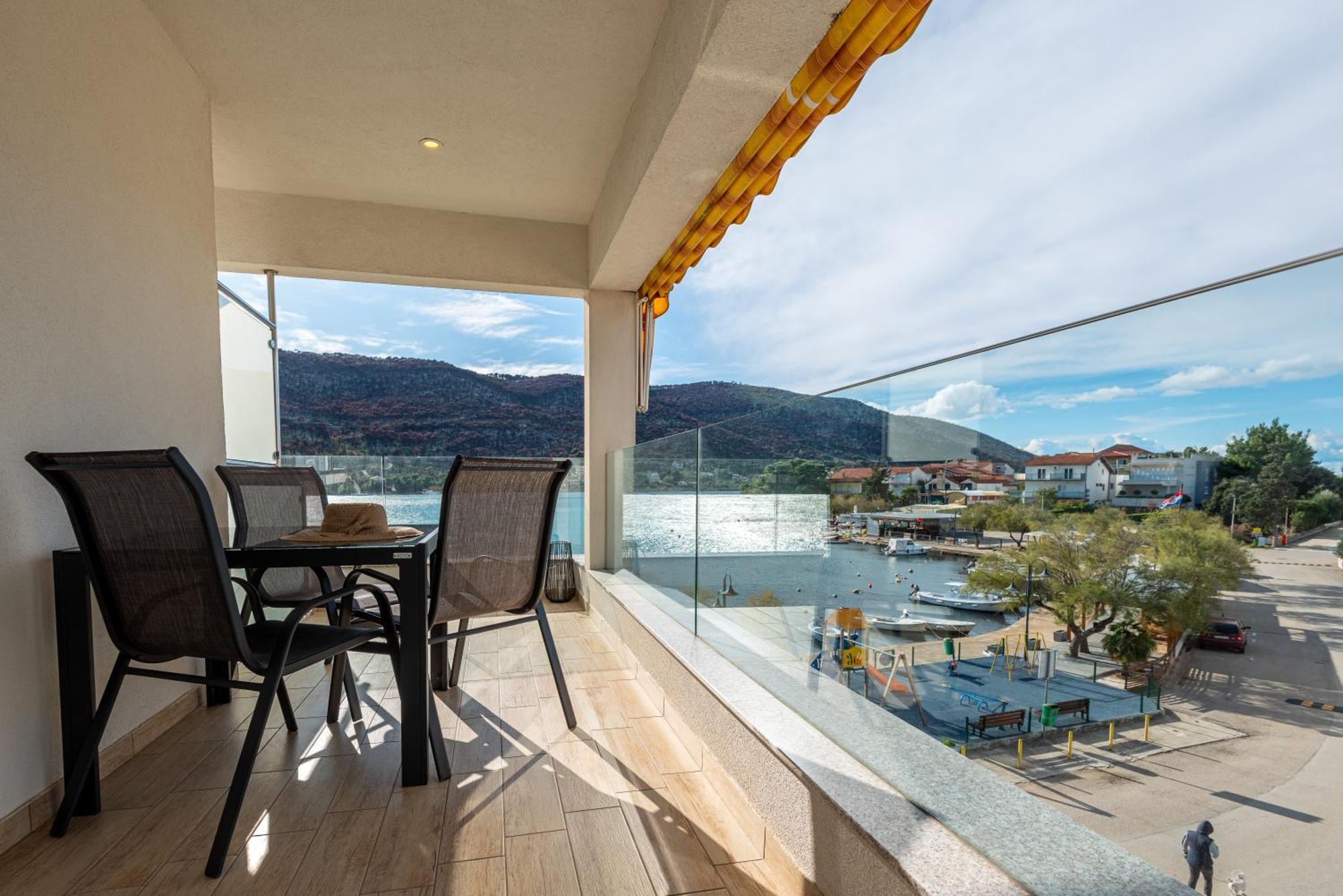 Apartments Holidays Roko Grebaštica Habitación foto